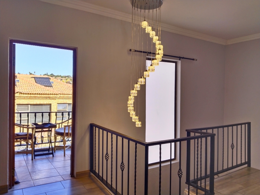 3 Bedroom Property for Sale in Chancliff Ridge Gauteng
