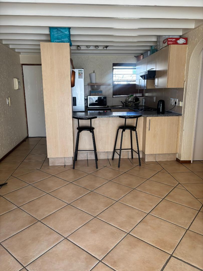 1 Bedroom Property for Sale in Lonehill Gauteng