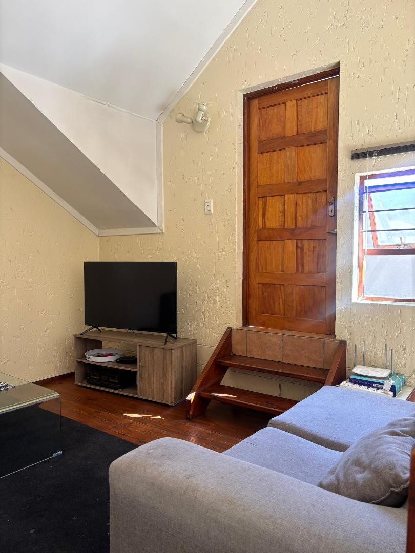 1 Bedroom Property for Sale in Lonehill Gauteng