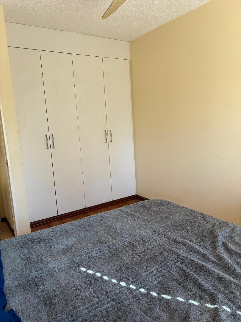 1 Bedroom Property for Sale in Lonehill Gauteng