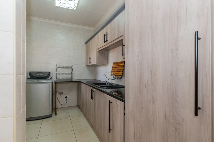 4 Bedroom Property for Sale in Van Riebeeck Park Gauteng