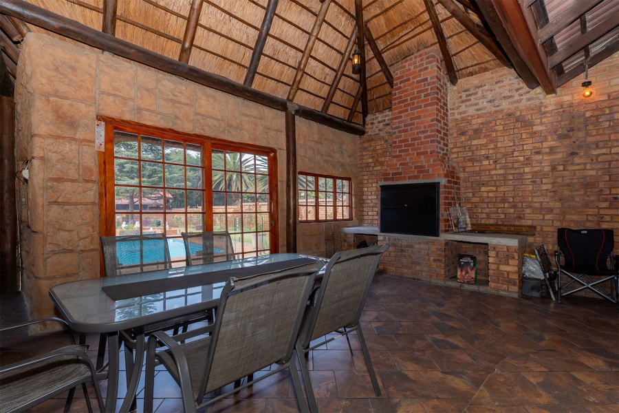 4 Bedroom Property for Sale in Van Riebeeck Park Gauteng