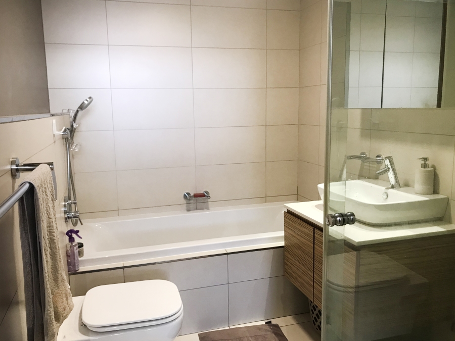 1 Bedroom Property for Sale in Houghton Estate Gauteng
