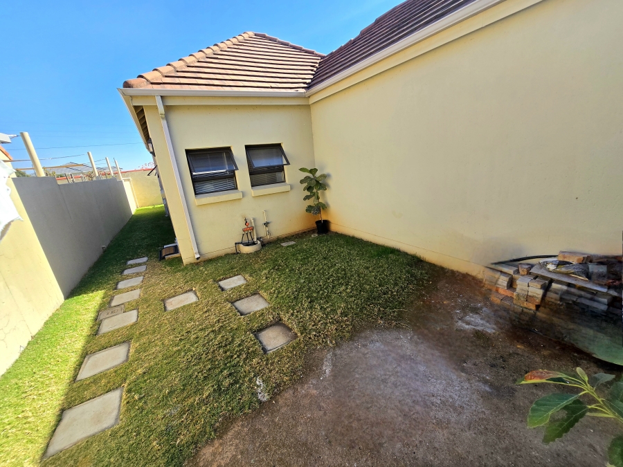 3 Bedroom Property for Sale in Summerset Gauteng