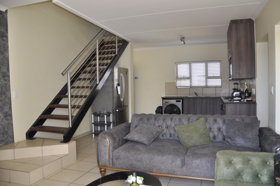 3 Bedroom Property for Sale in Barbeque Downs Gauteng