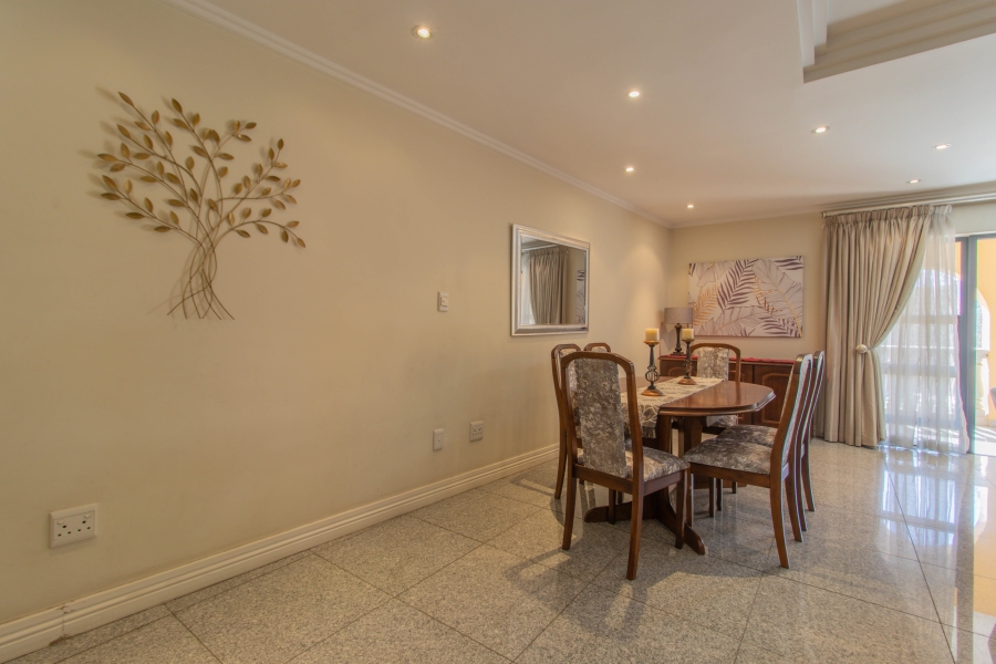 2 Bedroom Property for Sale in Bedford Gardens Gauteng