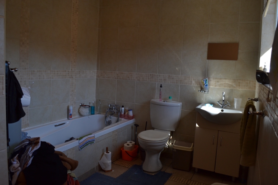 3 Bedroom Property for Sale in Rant En Dal Gauteng