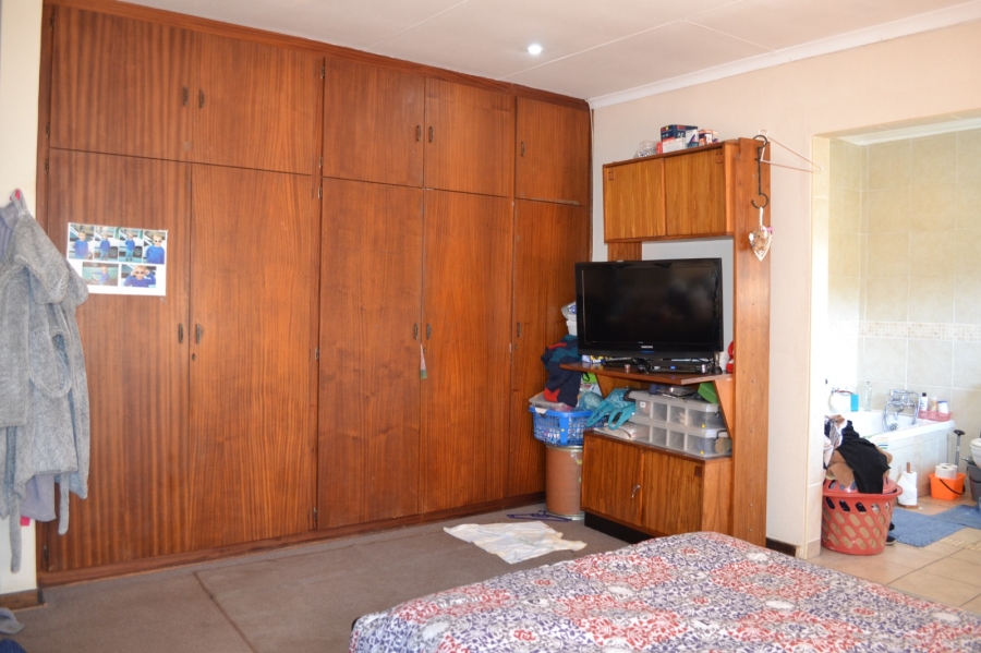 3 Bedroom Property for Sale in Rant En Dal Gauteng