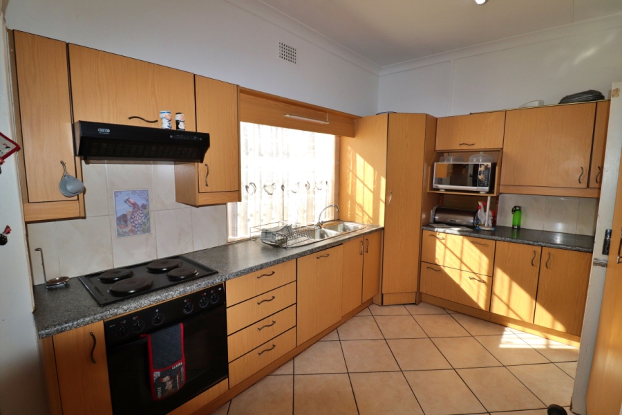 3 Bedroom Property for Sale in Symhurst Gauteng