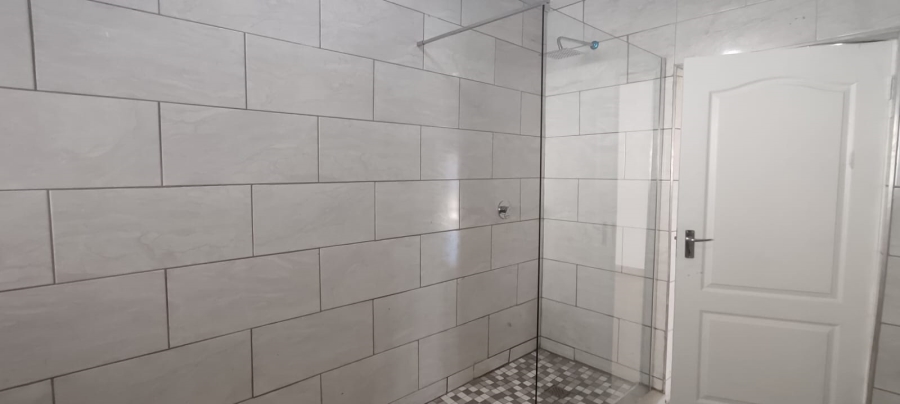 4 Bedroom Property for Sale in Eike Park Gauteng