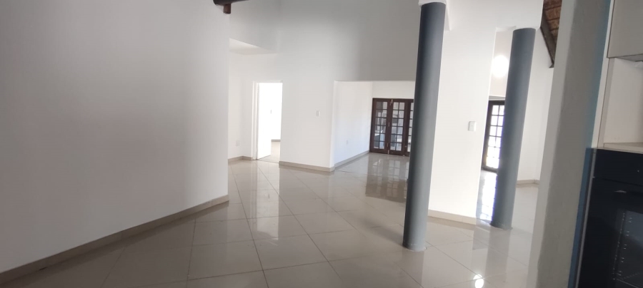 4 Bedroom Property for Sale in Eike Park Gauteng