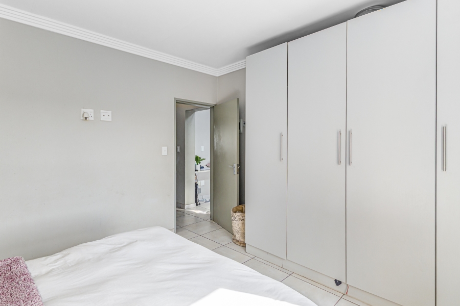 2 Bedroom Property for Sale in Jansenpark Gauteng