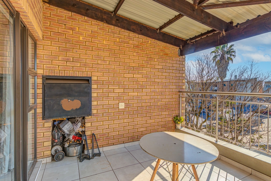 2 Bedroom Property for Sale in Jansenpark Gauteng