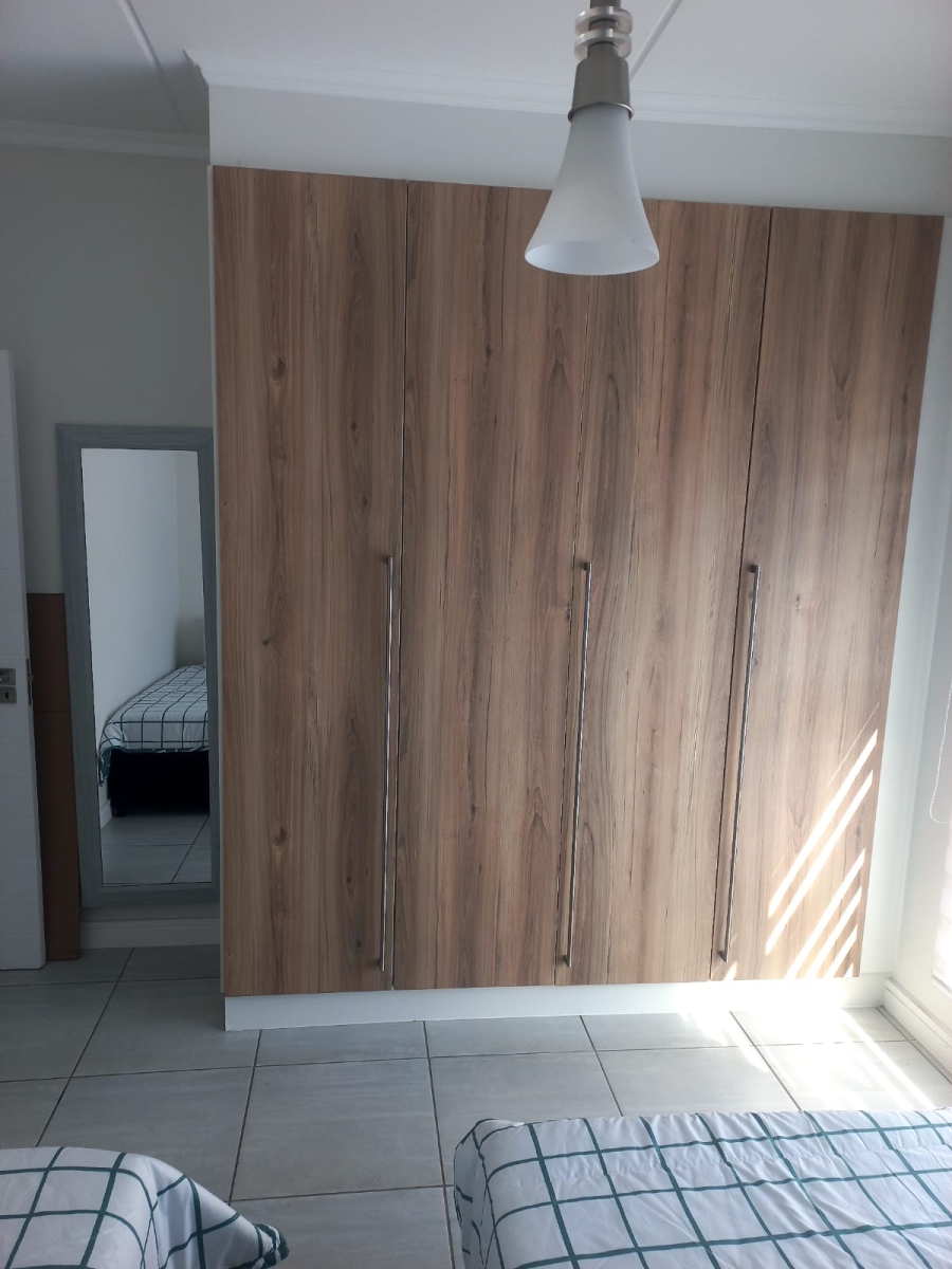 To Let 3 Bedroom Property for Rent in Waterfall Country Estate Gauteng