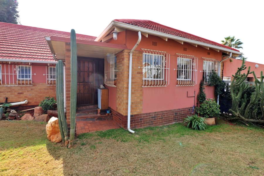 3 Bedroom Property for Sale in Edendale Gauteng