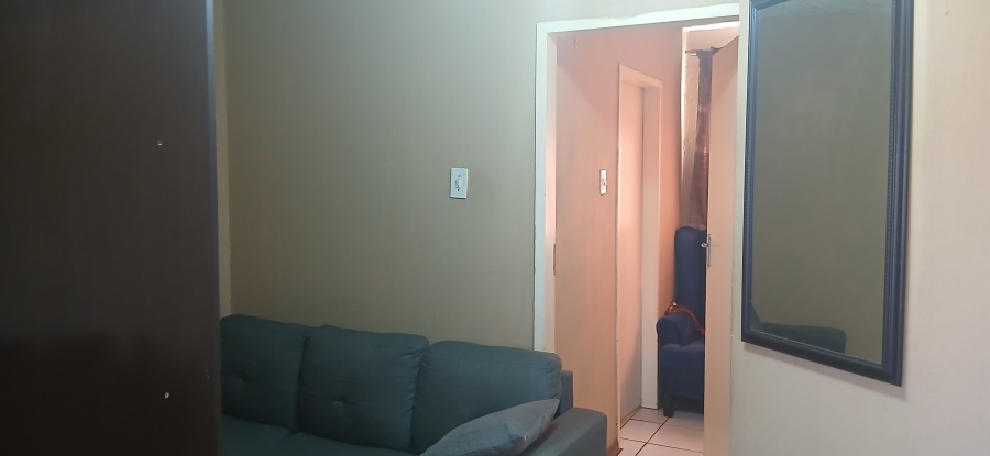 1 Bedroom Property for Sale in Sunnyside Gauteng