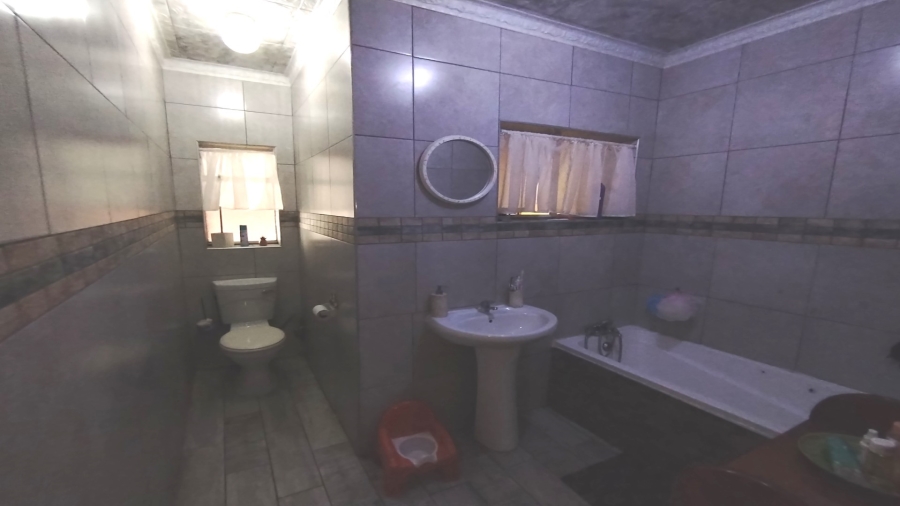 3 Bedroom Property for Sale in Vanderbijlpark CE 2 Gauteng
