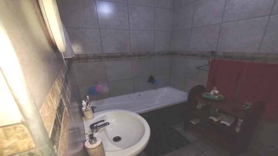 3 Bedroom Property for Sale in Vanderbijlpark CE 2 Gauteng