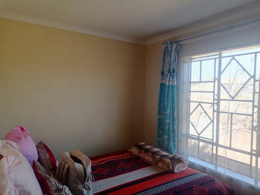 2 Bedroom Property for Sale in Westonaria Gauteng