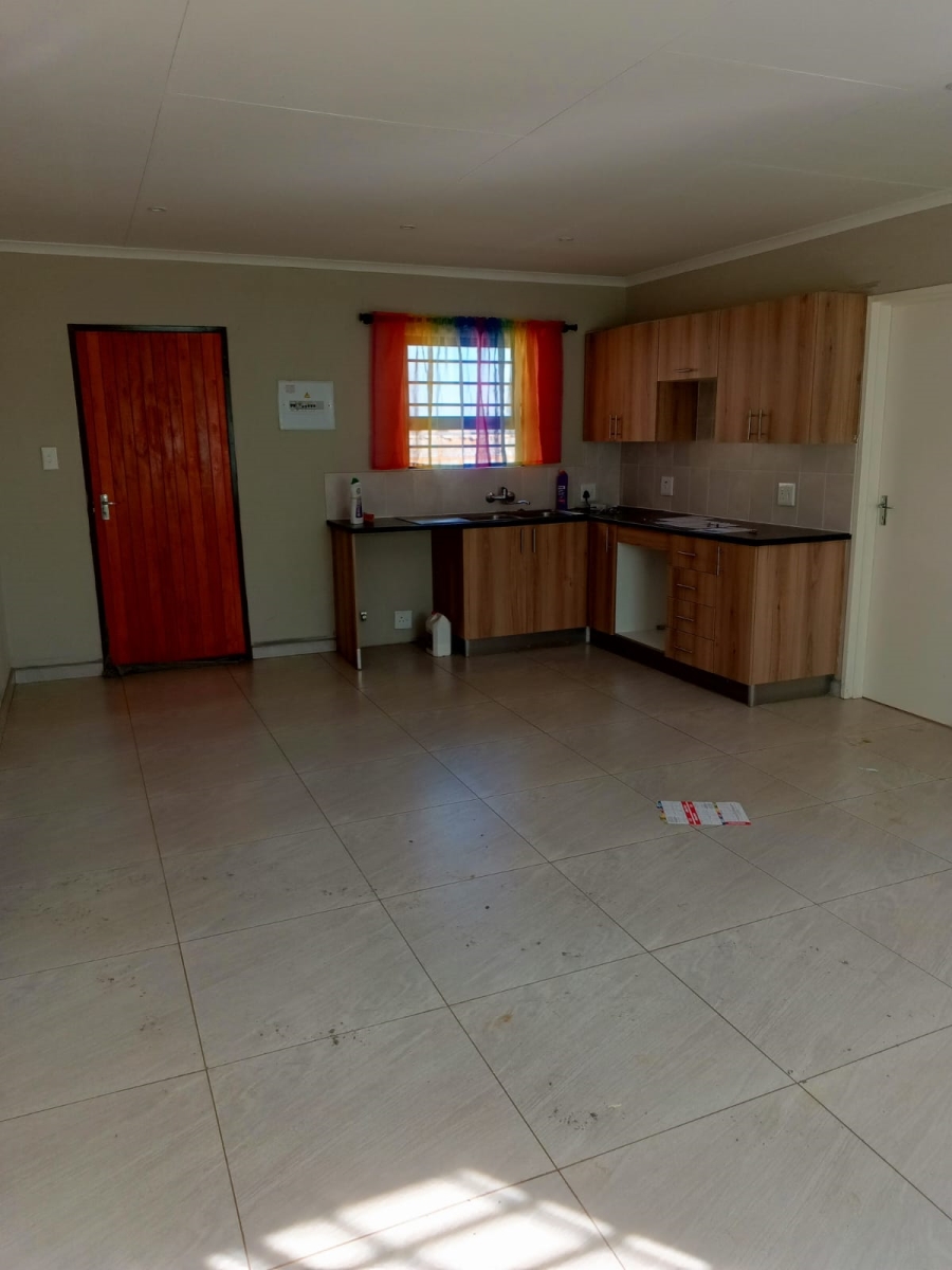 4 Bedroom Property for Sale in Dawn Park Gauteng