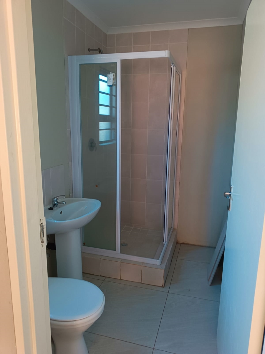 4 Bedroom Property for Sale in Dawn Park Gauteng