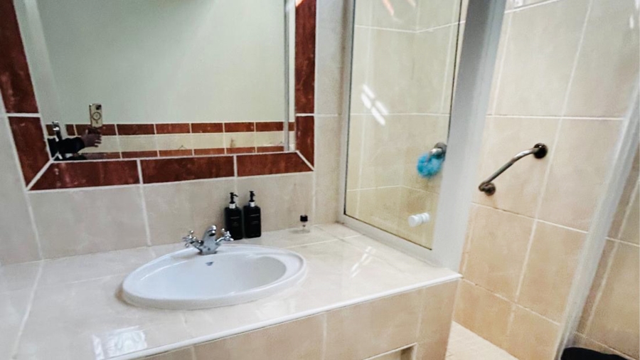 2 Bedroom Property for Sale in Edenburg Gauteng