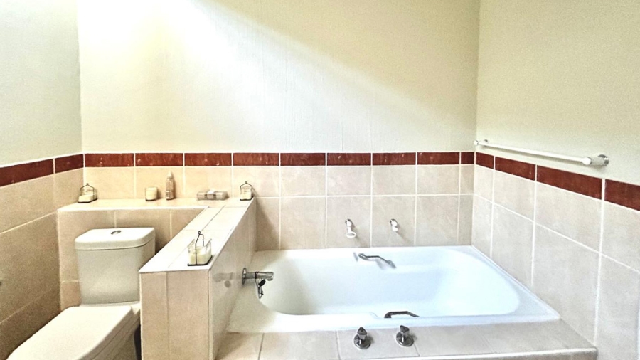 2 Bedroom Property for Sale in Edenburg Gauteng