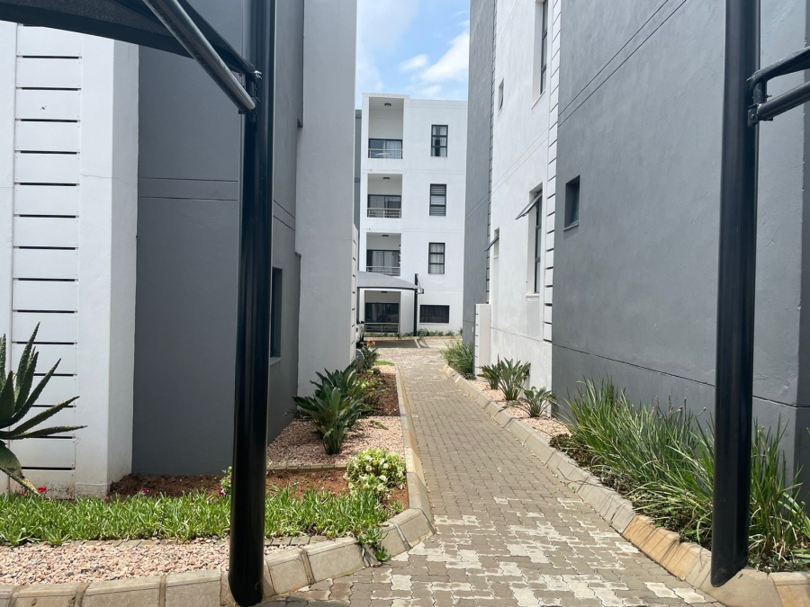 To Let 1 Bedroom Property for Rent in Carlswald Gauteng