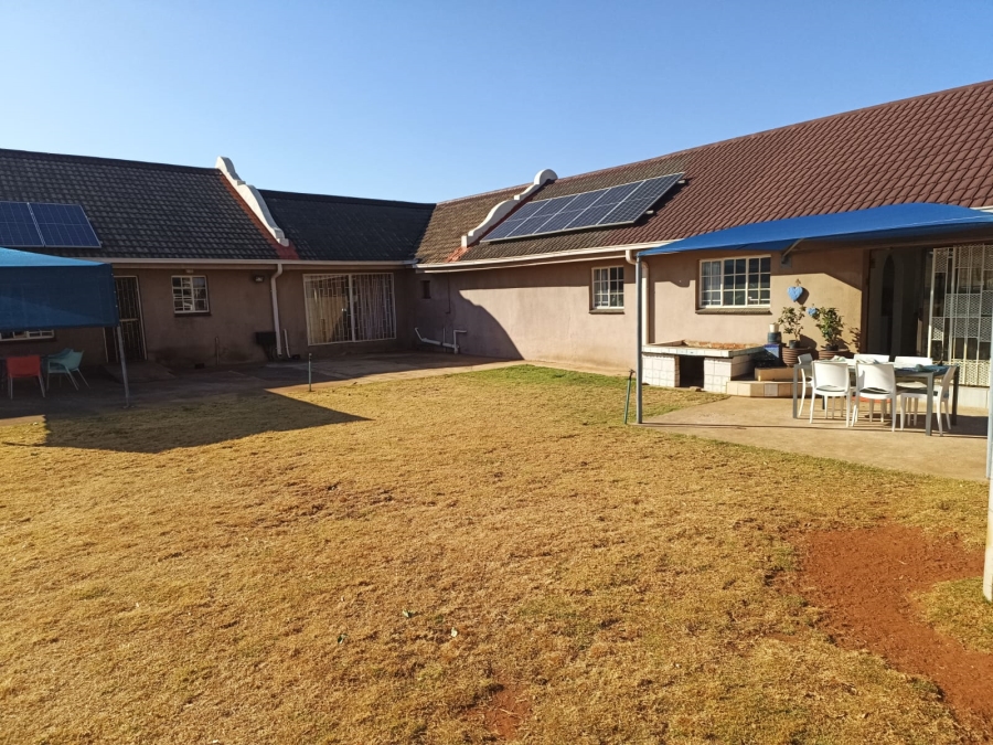 4 Bedroom Property for Sale in Randfontein South Gauteng