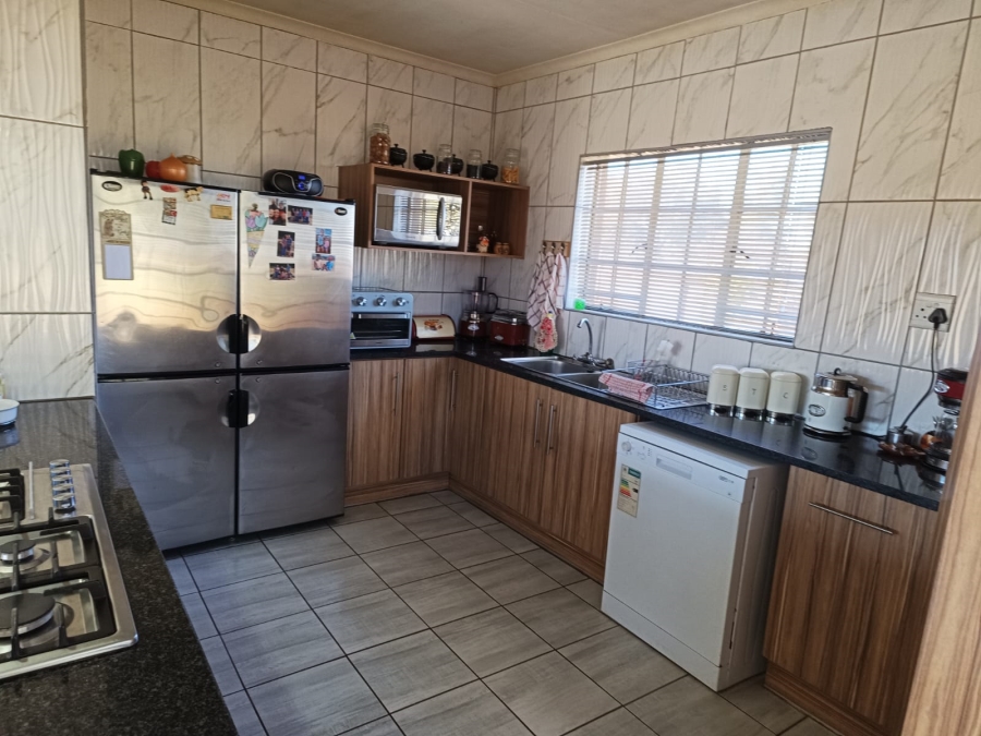 4 Bedroom Property for Sale in Randfontein South Gauteng