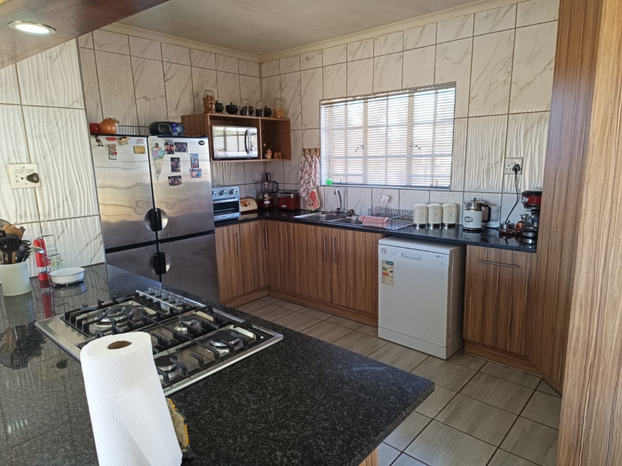 4 Bedroom Property for Sale in Randfontein South Gauteng