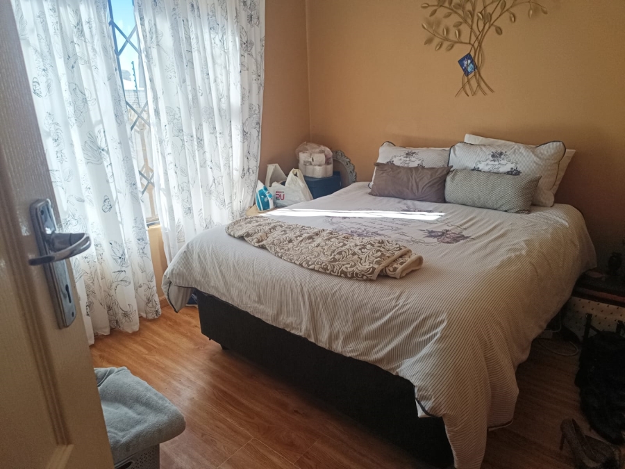 3 Bedroom Property for Sale in Toekomsrus Gauteng