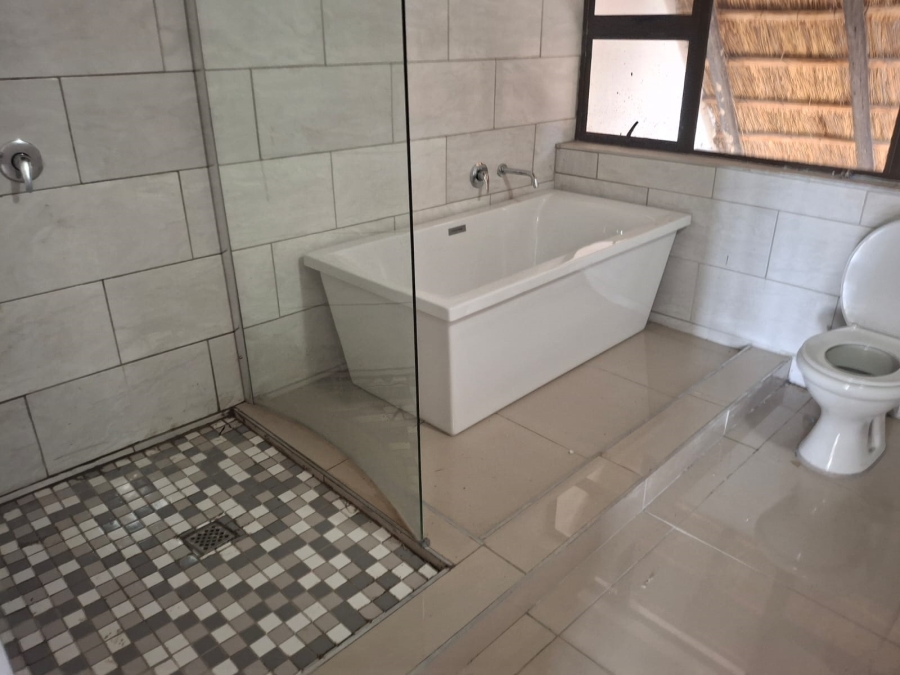 4 Bedroom Property for Sale in Eike Park Gauteng