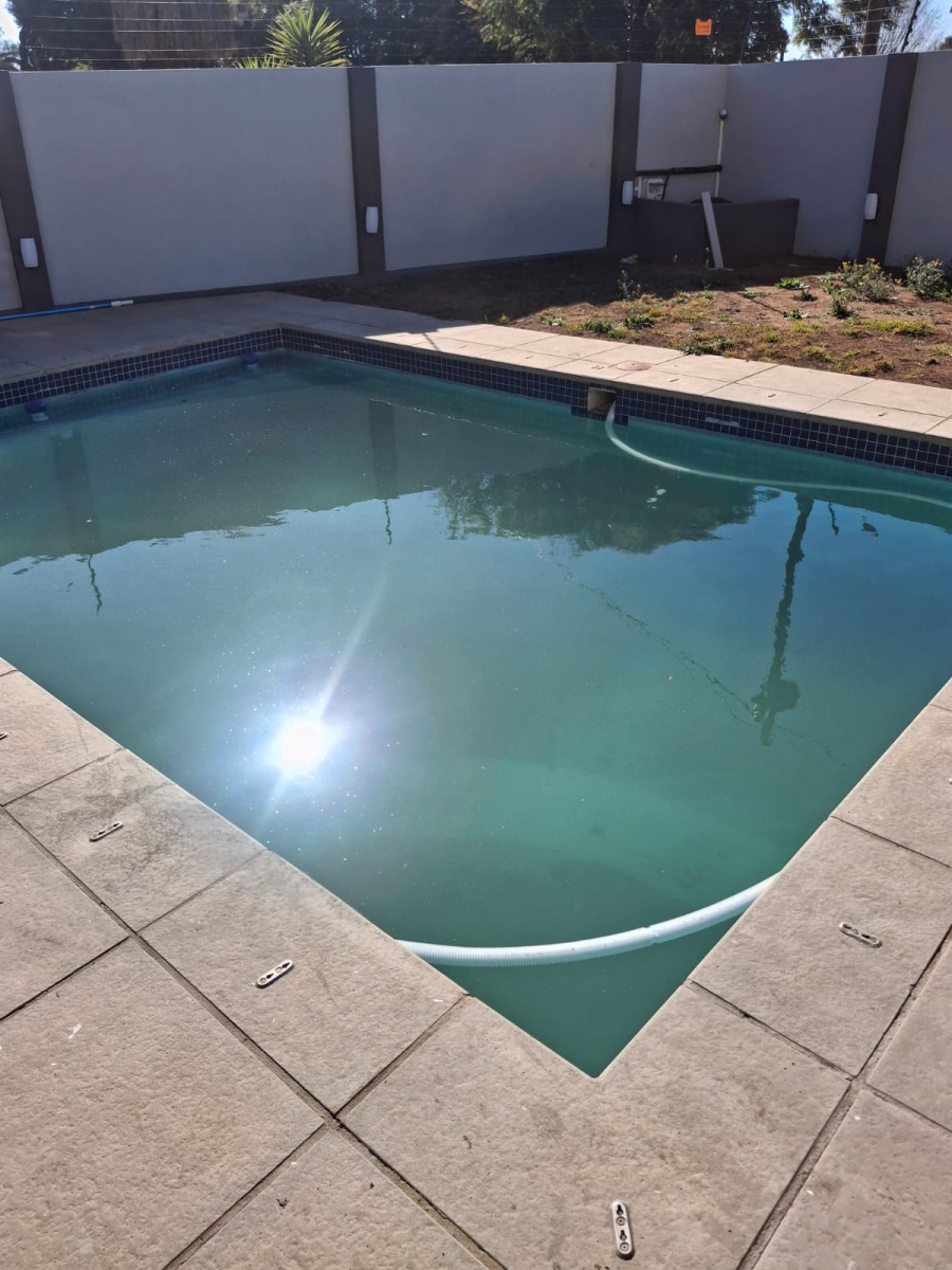4 Bedroom Property for Sale in Eike Park Gauteng