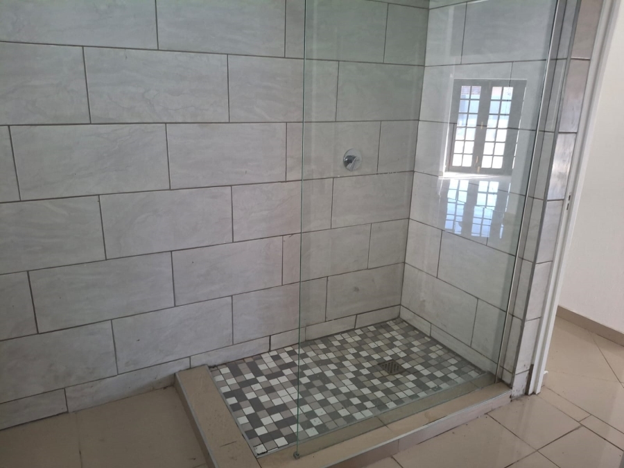 4 Bedroom Property for Sale in Eike Park Gauteng