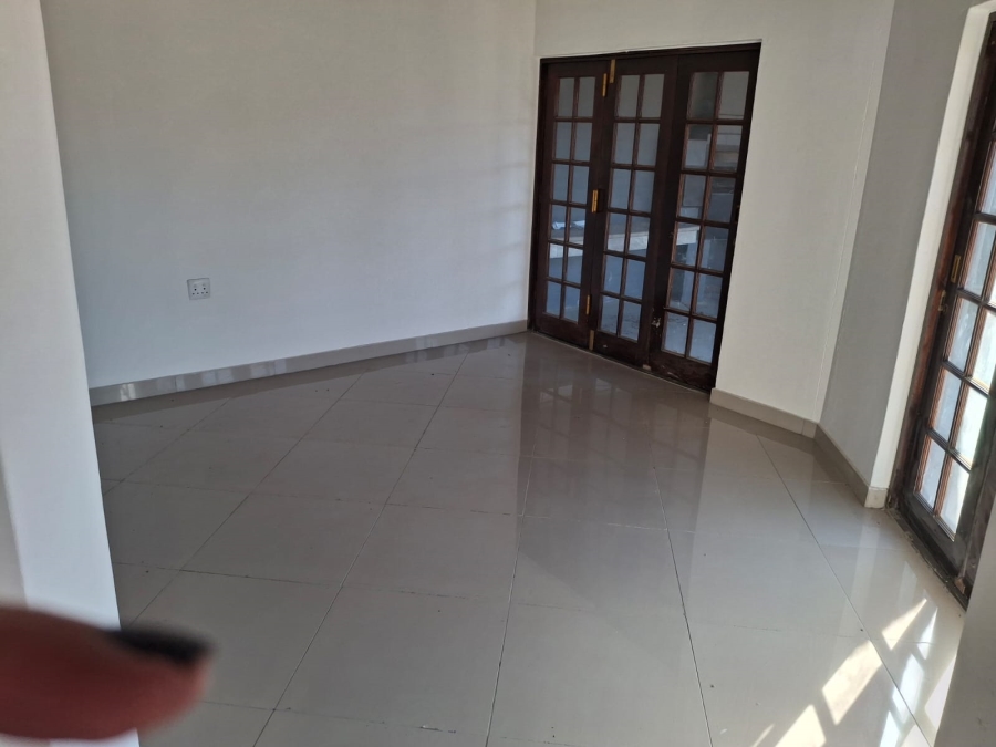 4 Bedroom Property for Sale in Eike Park Gauteng