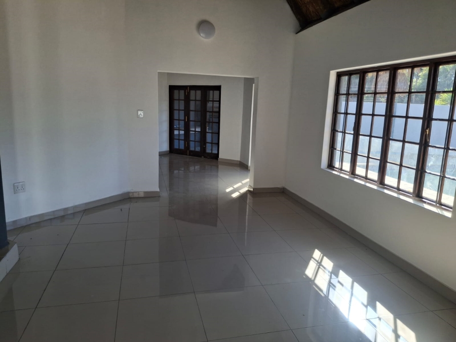 4 Bedroom Property for Sale in Eike Park Gauteng
