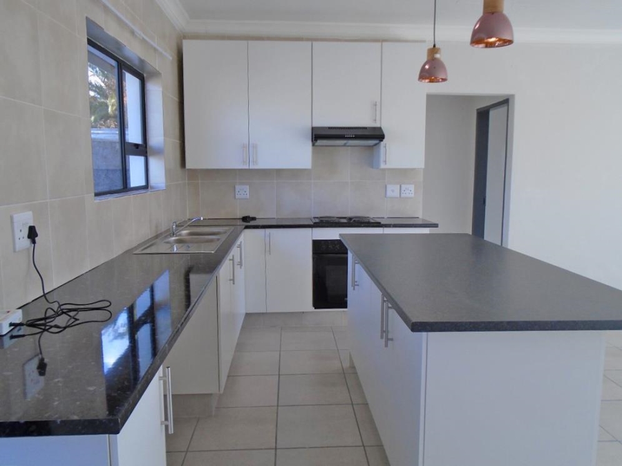 To Let 2 Bedroom Property for Rent in Ferndale Gauteng
