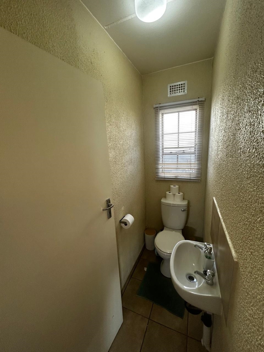 4 Bedroom Property for Sale in Leopard