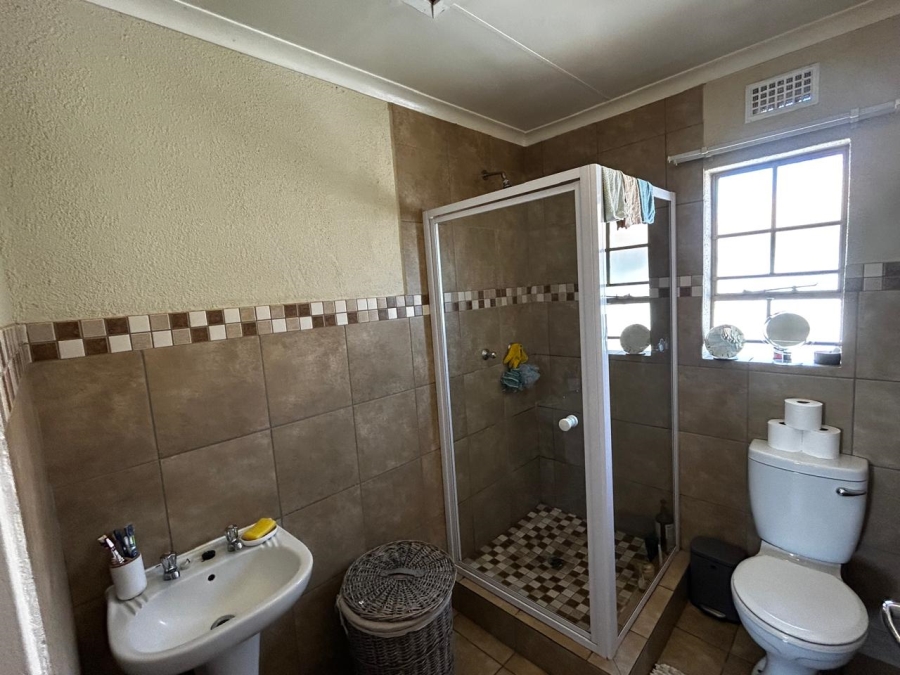 4 Bedroom Property for Sale in Leopard