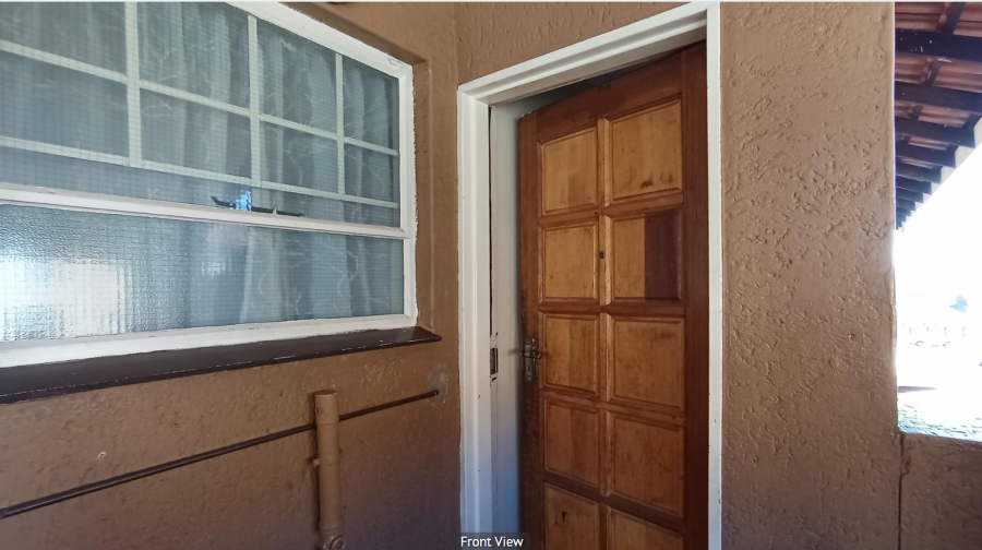 2 Bedroom Property for Sale in Alan Manor Gauteng
