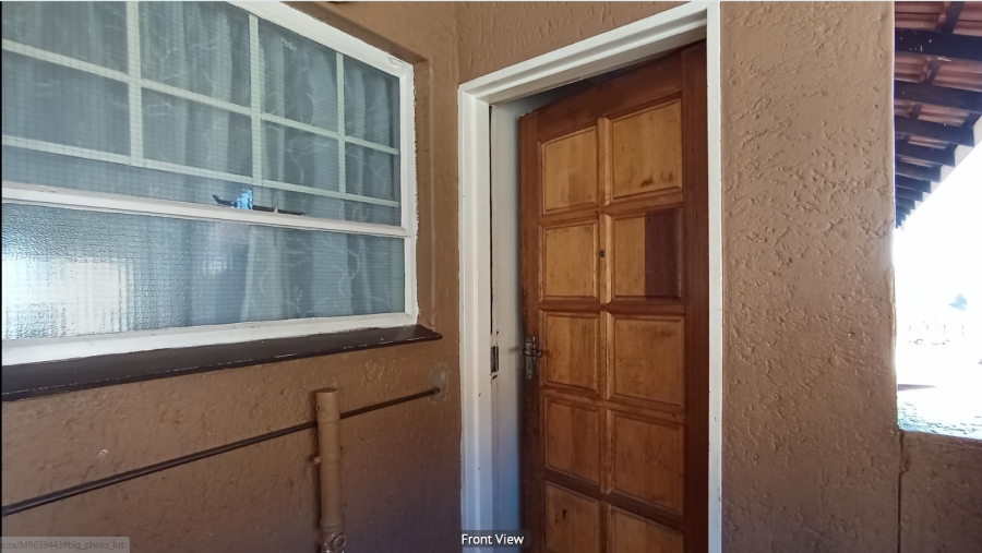 2 Bedroom Property for Sale in Alan Manor Gauteng