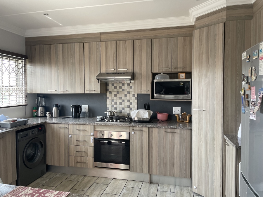3 Bedroom Property for Sale in Noordhang Gauteng