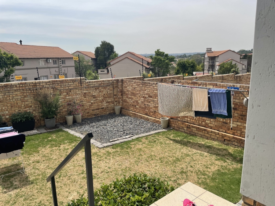 3 Bedroom Property for Sale in Noordhang Gauteng