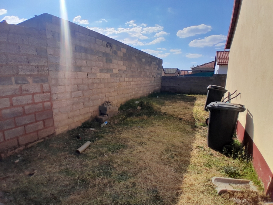 2 Bedroom Property for Sale in Bram Fischerville Gauteng