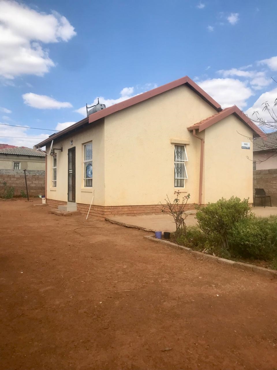 To Let 2 Bedroom Property for Rent in Lehae Gauteng