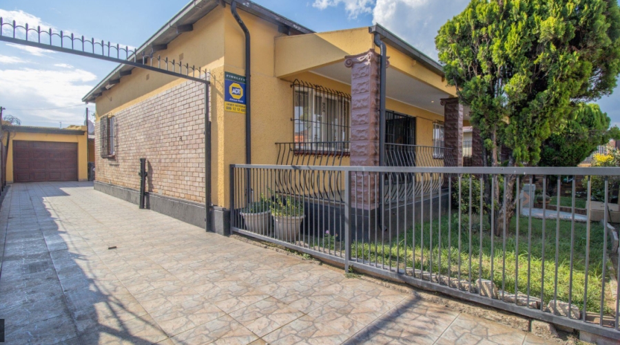 3 Bedroom Property for Sale in Regents Park Gauteng