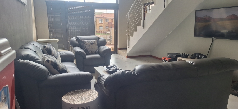 3 Bedroom Property for Sale in Noordheuwel Gauteng