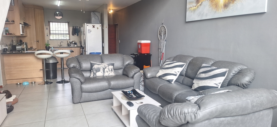 3 Bedroom Property for Sale in Noordheuwel Gauteng
