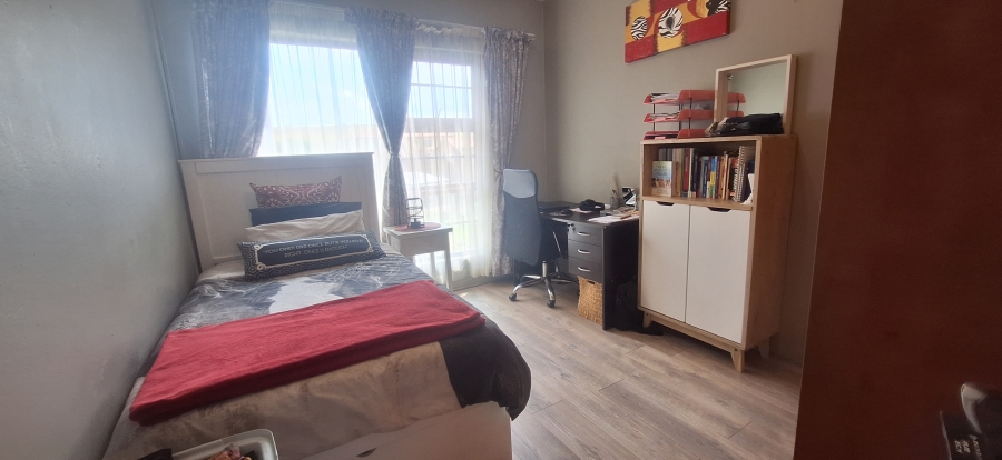 3 Bedroom Property for Sale in Noordheuwel Gauteng